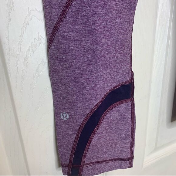 LULULEMON Inspire Crop II Heathered Berry Size 6 Luxtreme Running Jogging - Picture 6 of 10